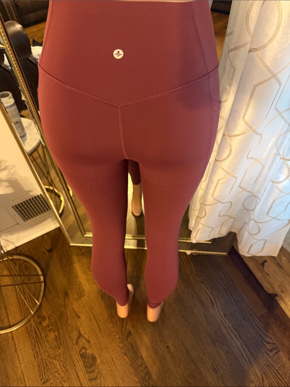 HALARA High-Waist Burgundy Active Leggings